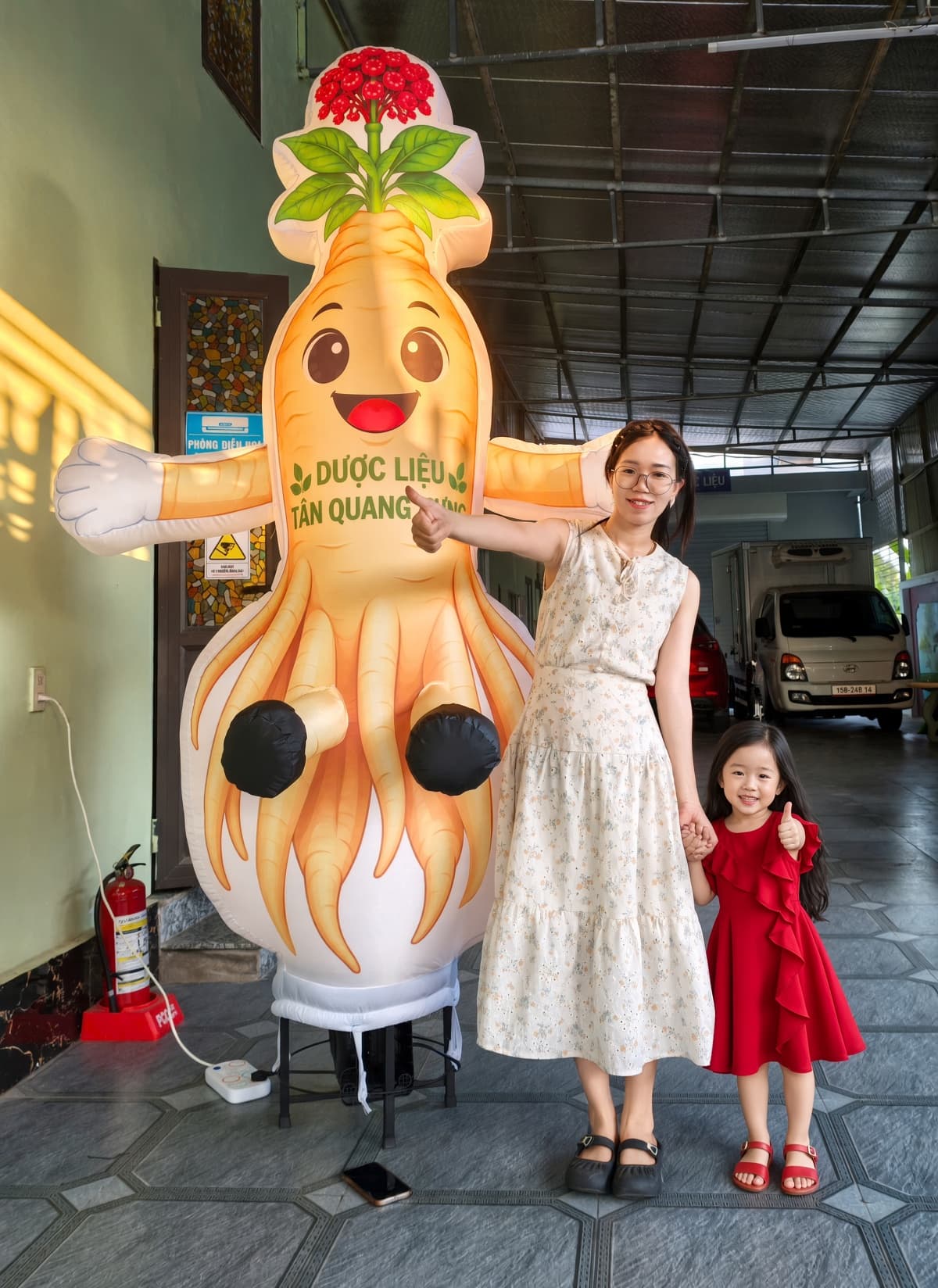 Xoa bóp bấm huyệt